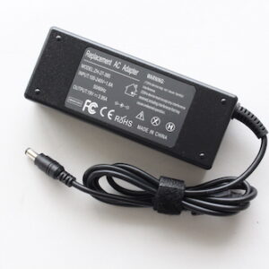 CHARGEUR POUR PC PORTABLE TOSHIBA 19V*3.95A