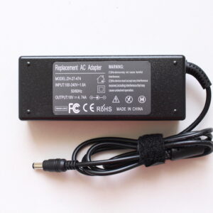 CHARGEUR POUR PC PORTABLE TOSHIBA 19V*4.74A