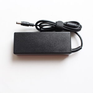 CHARGEUR POUR PC PORTABLE  ASUS 19V*4.74A – 5.5*2.5 mm