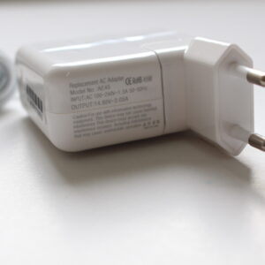 CHARGEUR POUR PC PORTABLE  MacBook Air A1465  14.85V*3.05A MAGSAFE 2