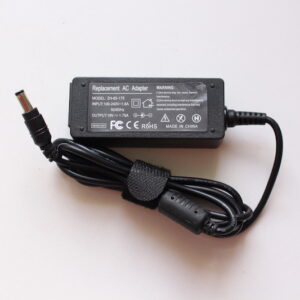 CHARGEUR  POUR PC PORTABLE  TOSHIBA 19V*2.37A