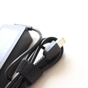 CHARGEUR POUR PC PORTABLE  LENOVO 20V*2.25A – USB PIN
