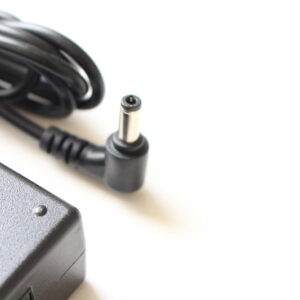 CHARGEUR POUR PC PORTABLE  ASUS 19V*4.74A – 5.5*2.5 mm