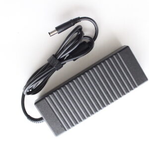 CHARGEUR POUR PC PORTABLE HP 19V*6.7A – 7.4*5.0 mm