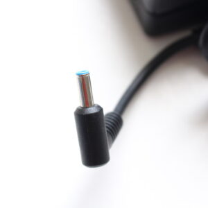 CHARGEUR POUR PC PORTABLE  HP 19.5V*6.15A Connecteur: 4.5*3.0mm Avec Pin 120 W