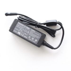 CHARGEUR POUR PC PORTABLE  SAMSUNG 19V*2.1A – 3.0*1.0 mm