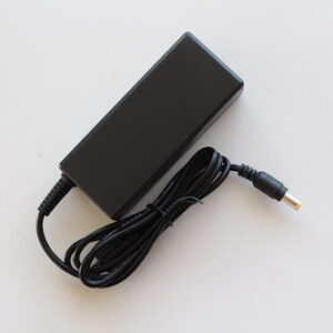 CHARGEUR Pour écran SAMSUNG 14V*3A – 6.0*4.4mm