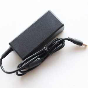 CHARGEUR  Pour écran SAMSUNG D45-14V*1.79A 25W – 6.5*4.4mm