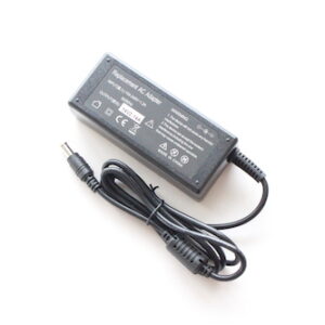 CHARGEUR Pour écran SAMSUNG D45-14V*2.14A 30W – 6.5*4.4mm