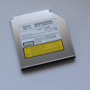 GRAVEUR DVD IDE POUR PC PORTABLE