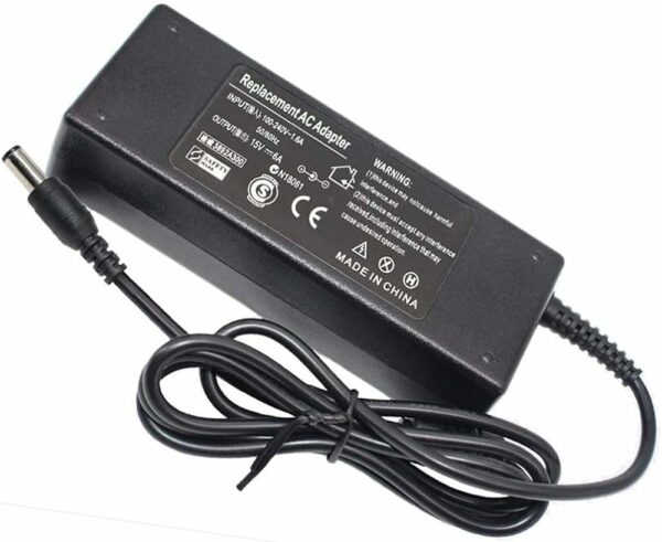 Chargeur pour pc portable Toshiba satellite 15v 6a - 6.3*3.0mm